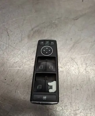 Mercedes-Benz E W212 Electric window control switch A2128208310 10007570