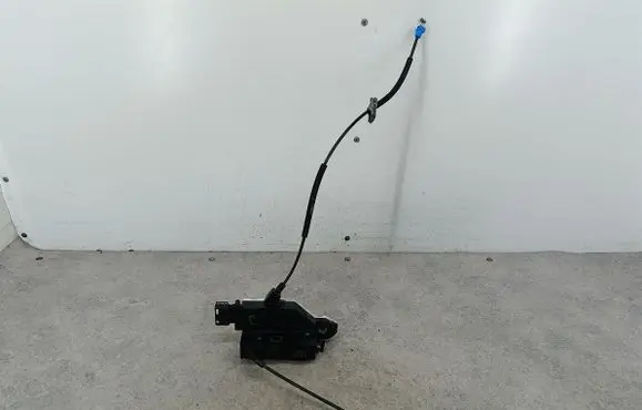 Citroen C4 Grand Picasso Front door lock 