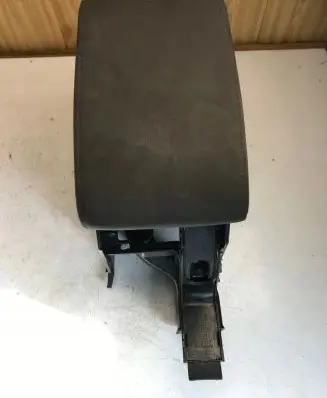 Volkswagen Golf Plus Armrest 5M0864207C