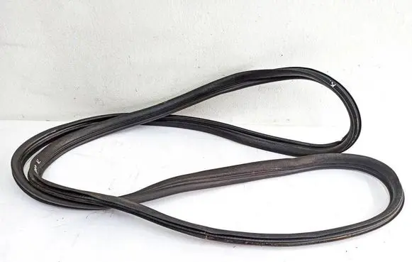Peugeot 1007 Sliding door rubber seal 