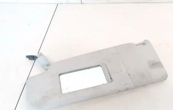 Volkswagen Polo IV 9N3 Sun visor