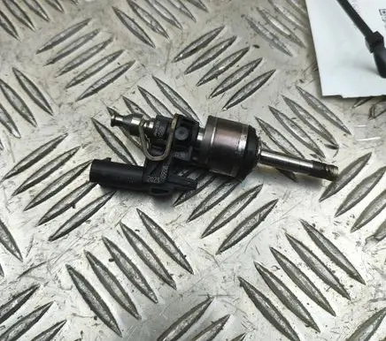 Volkswagen T-Cross Fuel injector 05C036 05C906036