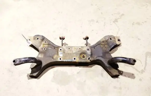 Mitsubishi Colt Front subframe