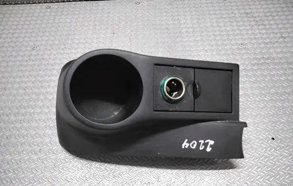 Mazda 2 Cup holder DF7164471