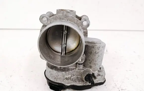Ford C-MAX II Throttle valve DS7E9F991AJ