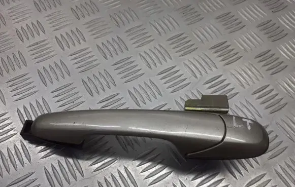 Suzuki Liana Rear door interior handle
