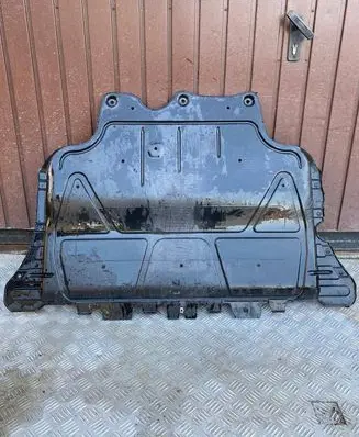 Skoda Octavia Mk3 (5E) Engine cover (trim) 5Q0825235