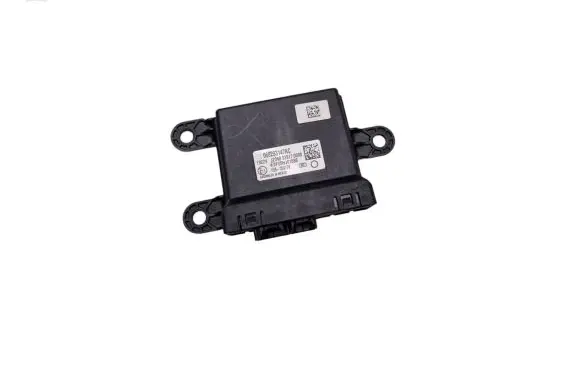 Chrysler Pacifica Gateway control module 068293147AC 10R059778 F00HJ01888