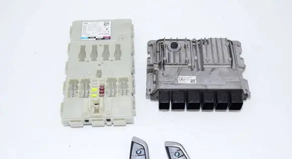 BMW 5 G30 G31 G38 Engine ECU kit and lock set 8478397 13618478397 8779028