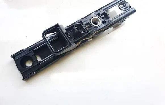 Volkswagen Polo VI Seat belt adjustment rail 4M0857819A