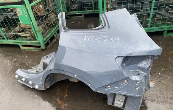 BMW iX1 Rear quarter panel 