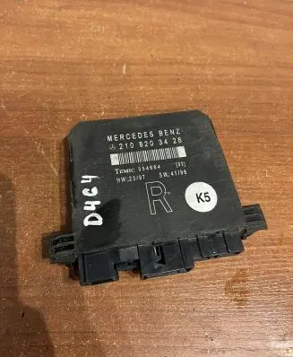 Mercedes-Benz E W210 Other devices 2108203426 D464