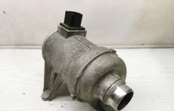 Volvo XC60 Water pump 31368715