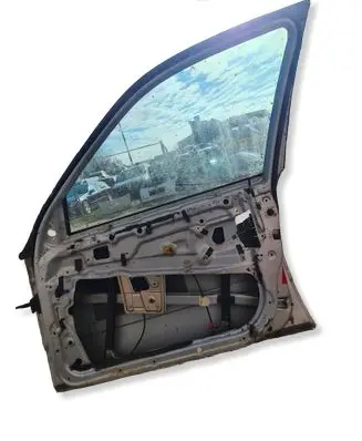 BMW 5 E39 Front door 