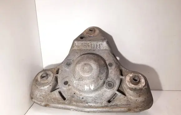 Coil spring mount