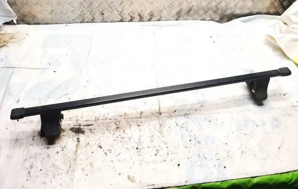 Nissan Almera Roof transverse bars on the 