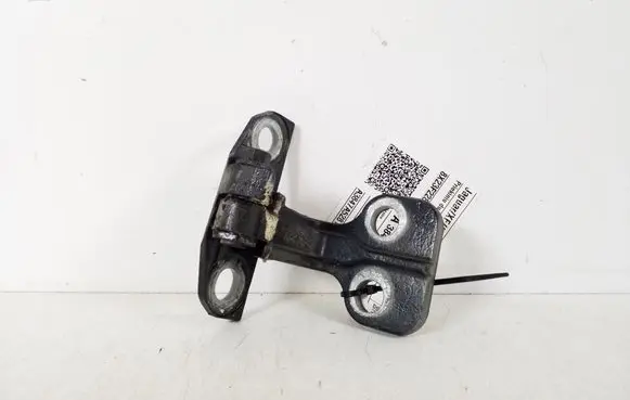 Jaguar XF X250 Front door lower hinge 8X23F228A64AC