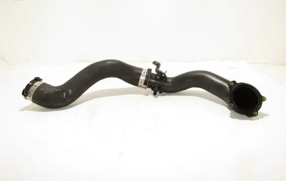 Mercedes-Benz E W212 Intercooler hose/pipe A6510900242