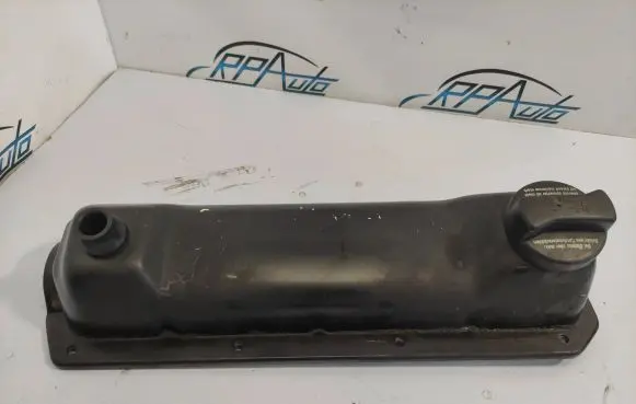 Volkswagen Golf IV Rocker cam cover 037103469N