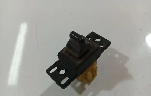 Chrysler Voyager Electric window control switch