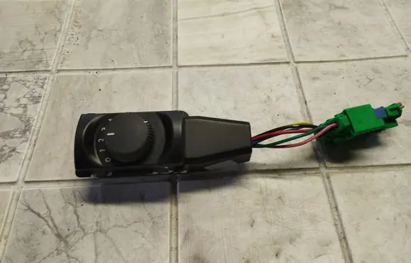 Peugeot 5008 Air conditioning/heating control unit 96846886XT