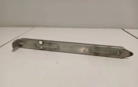 Volvo V70 Headlight/headlamp mounting bracket 30678340