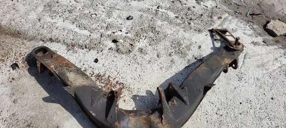 Mercedes-Benz 200 300 W123 Rear beam 