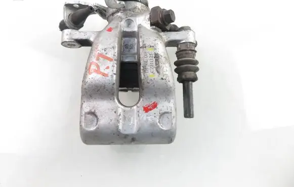 Opel Zafira A Rear brake caliper CZH1125