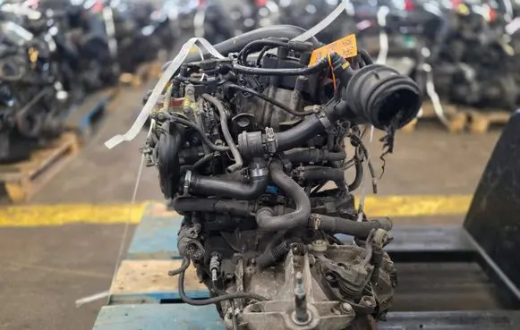 Renault Clio III Engine swap D4FH786