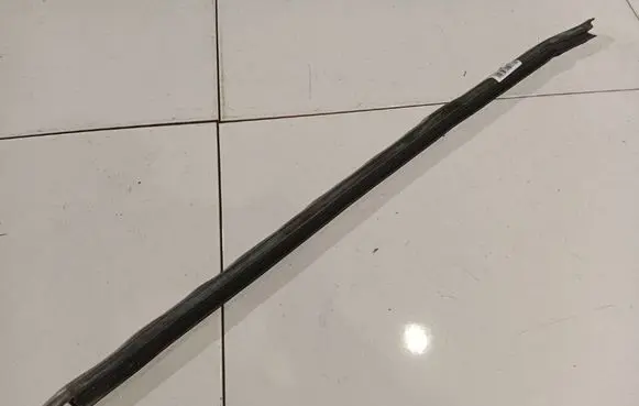 Opel Insignia A Front door glass trim molding