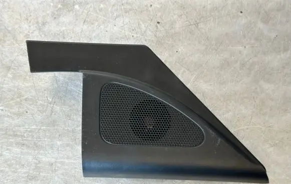 Hyundai Santa Fe Front door high frequency speaker 963102W101 876602W011