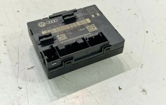 Audi A6 S6 C6 4F Door control unit/module 4F0959795M 8K0959795B