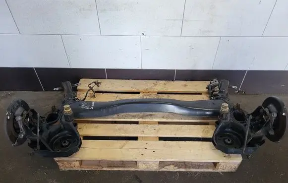 Peugeot 308 Rear subframe 1610186280