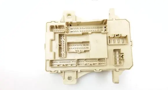 Hyundai i30 Fuse module 919501H510 919502H500