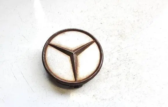 Mercedes-Benz C W202 Original wheel cap 2204000125