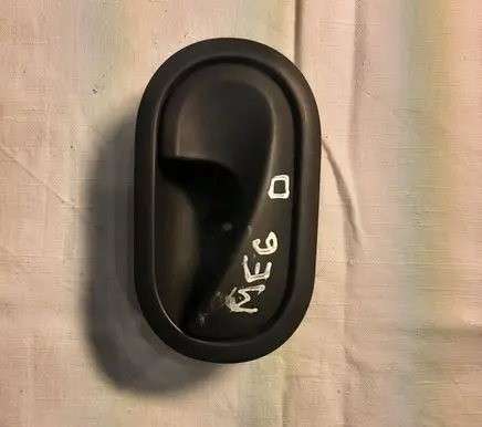 Renault Megane II Front door lock 8200028486 5005500006