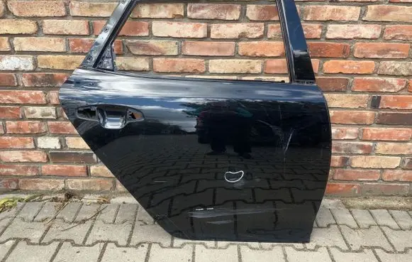 KIA Optima Rear door