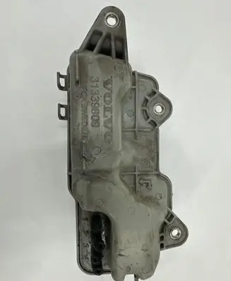Vacuum air tank