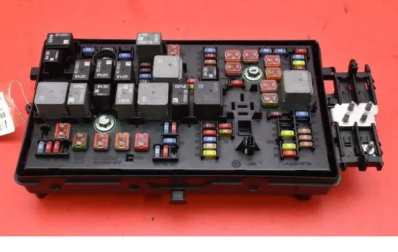 Opel Insignia A Fuse box set 13255300
