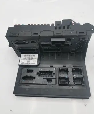 Mercedes-Benz E W211 SAM control unit 2115453901