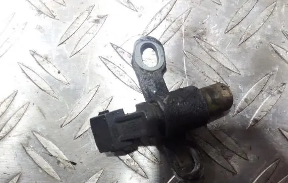 Ford Mondeo Mk III Camshaft position sensor