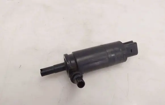 Volkswagen Tiguan Headlight washer pump 6R0955681