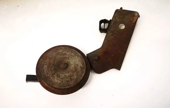 Mazda 323 Horn signal