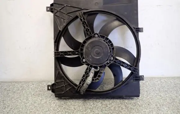 Nissan Micra Air conditioning (A/C) fan (condenser) 