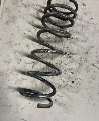 Opel Frontera B Rear coil spring