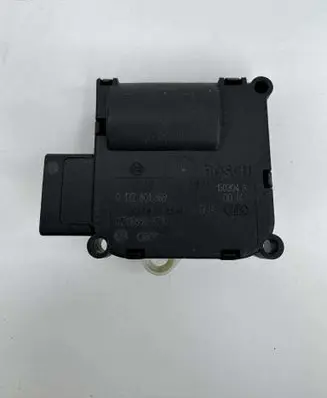 Audi A6 S6 C6 4F Air flap motor/actuator 0132801369 CZ1168803710 1503043