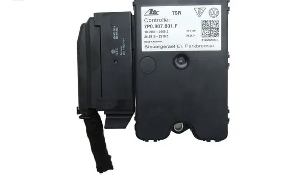 Volkswagen Touareg II Speedometer control unit/module 7P0907801F 3C0973763A