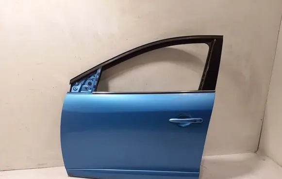 Renault Megane III Front door 801016886R