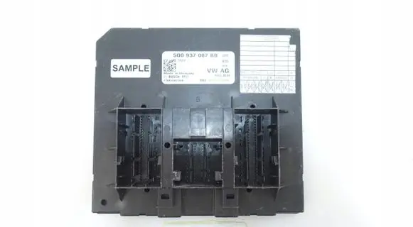 Volkswagen PASSAT B8 Comfort/convenience module 5Q0937087BB