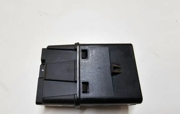 Chrysler Pacifica USB socket connector 68229840AA 53306591 33242422